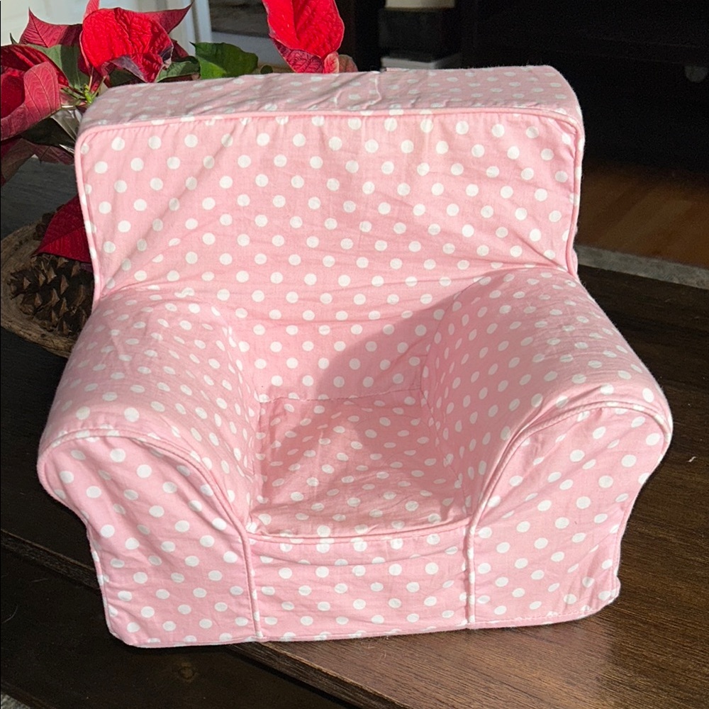 POTTERY BARN KIDS POLKA DOT PINK ANYWHERE CHAIR FOR 18” DOLLS AMERICAN GIRL